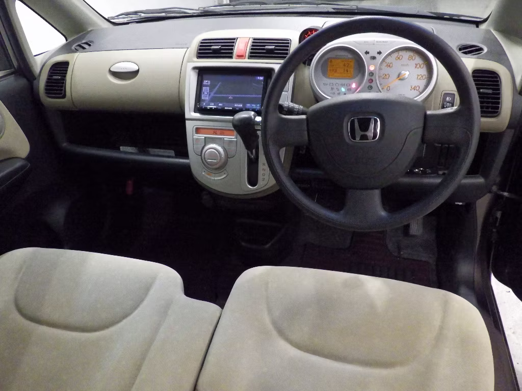 HONDA LIFE