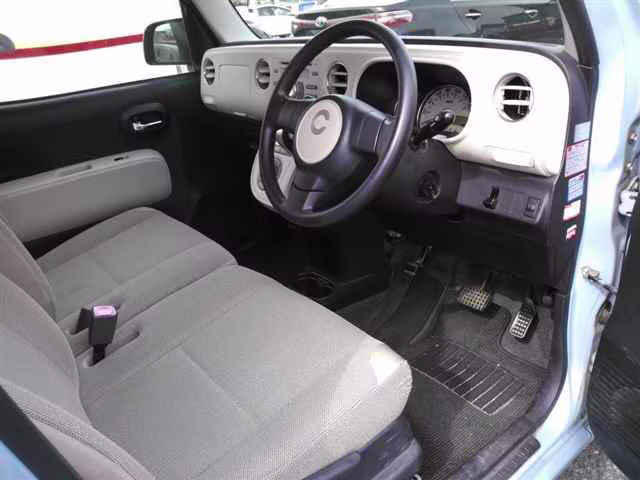 DAIHATSU MIRA COCOA