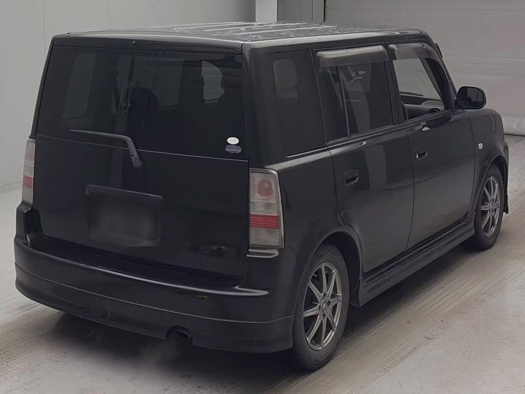 TOYOTA BB