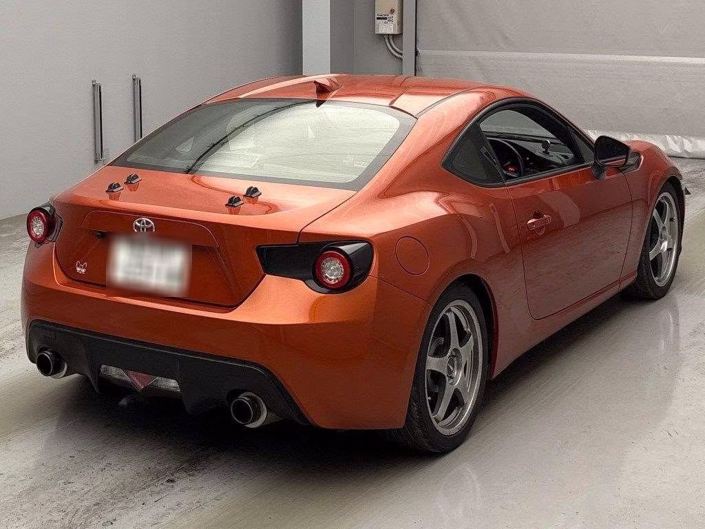 TOYOTA GT 86
