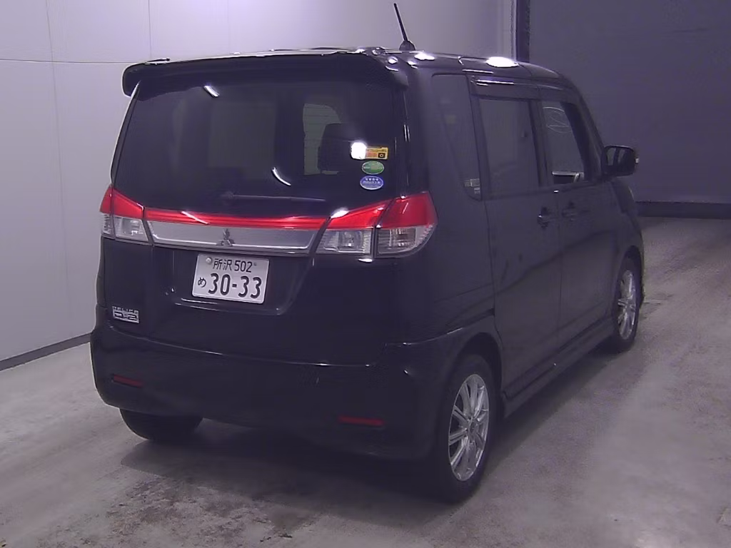 MITSUBISHI DELICA D:2
