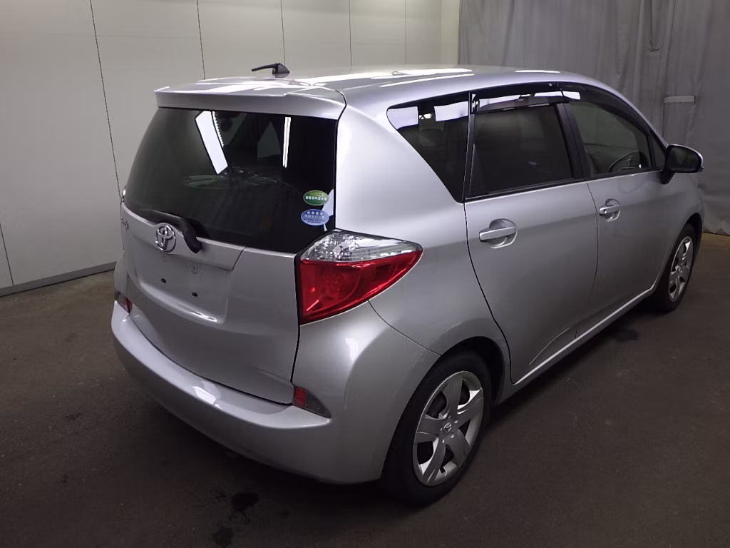 TOYOTA RACTIS