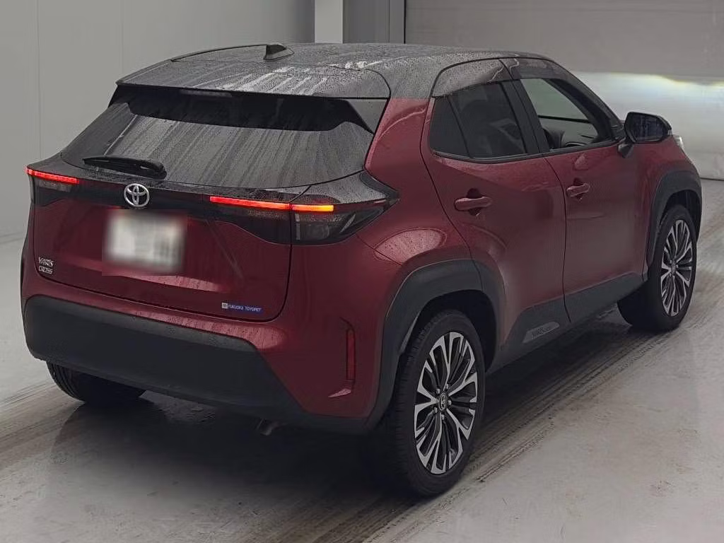 TOYOTA YARIS CROSS