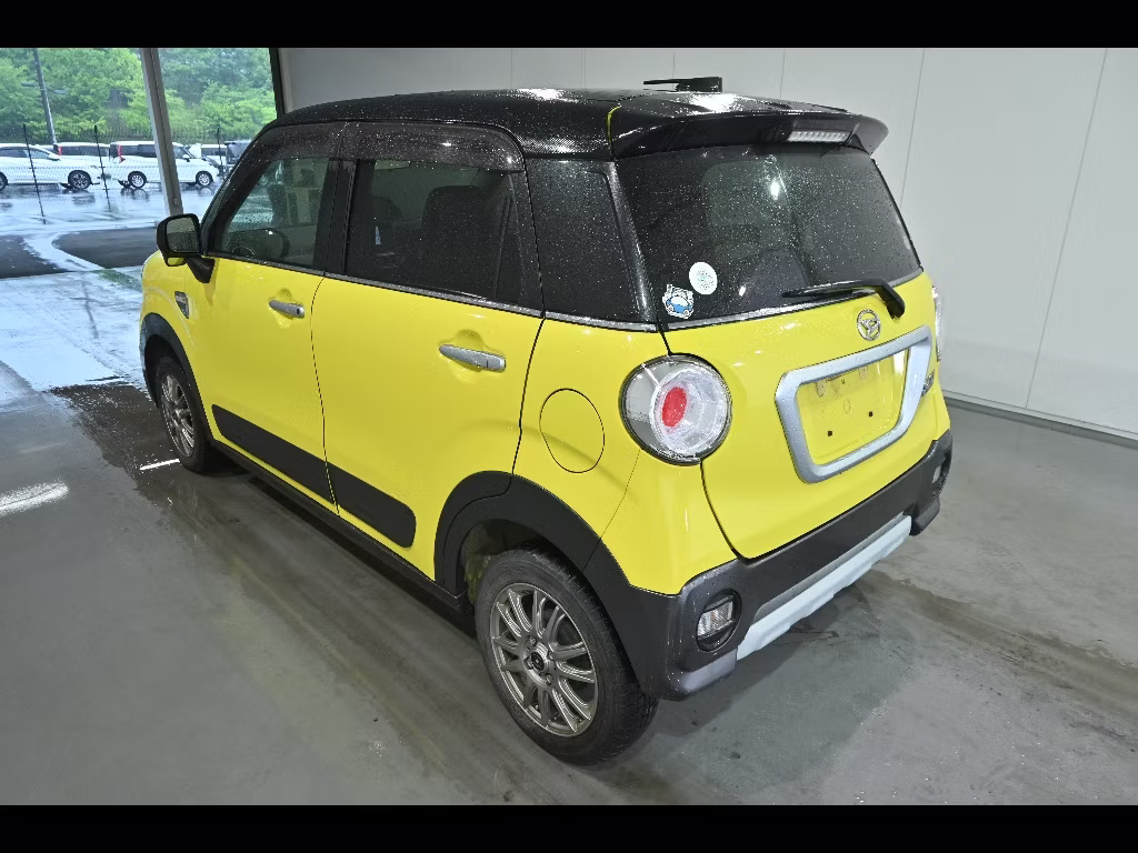 DAIHATSU CAST