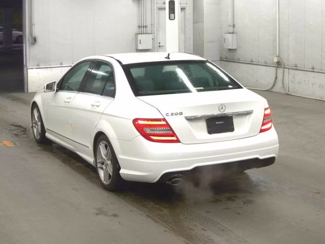 MERCEDES-BENZ C-CLASS