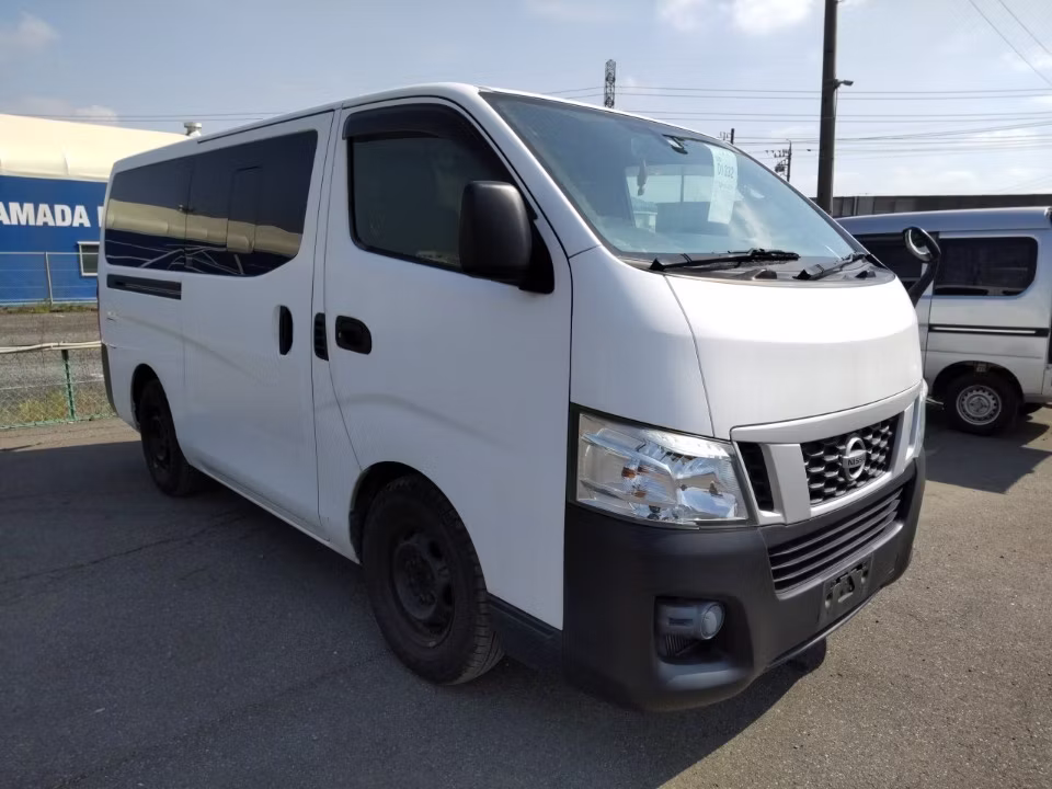 NISSAN NV350 CARAVAN