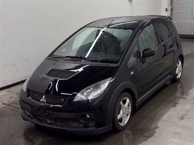 MITSUBISHI COLT