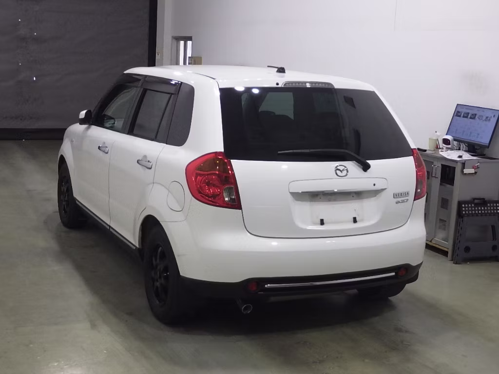 MAZDA VERISA