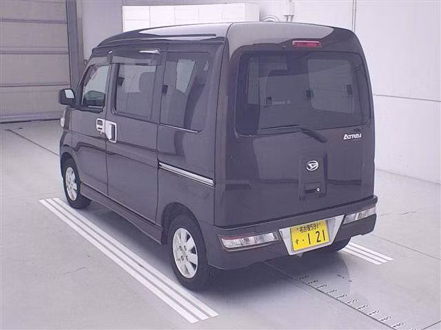 DAIHATSU ATRAI