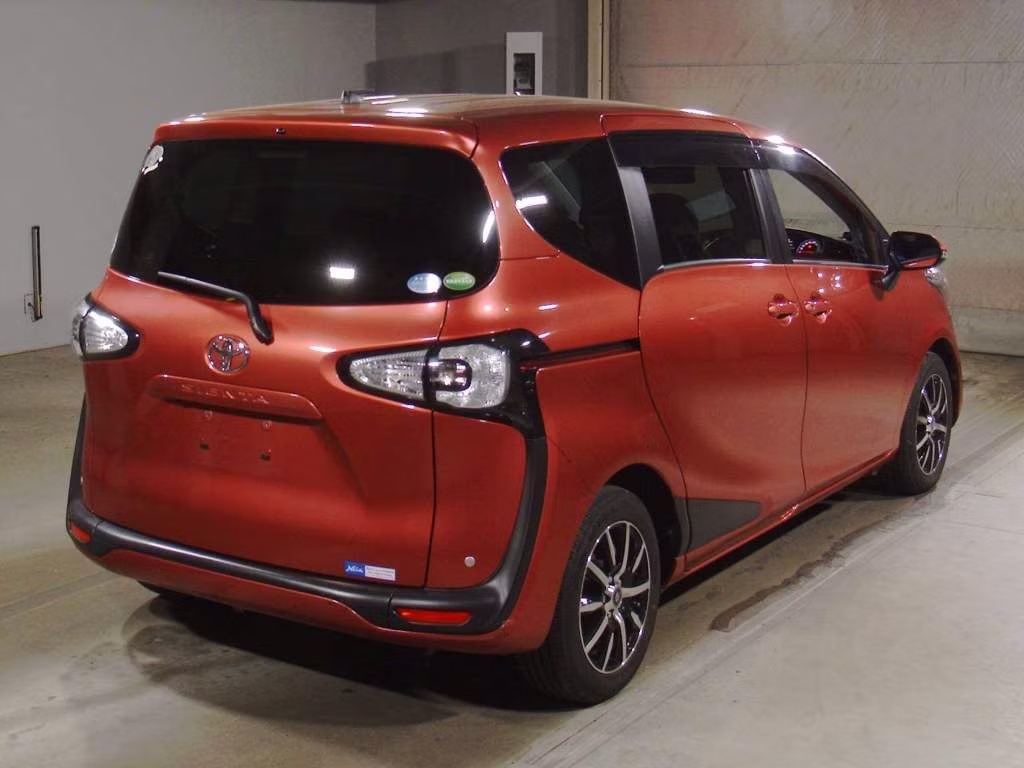 TOYOTA SIENTA