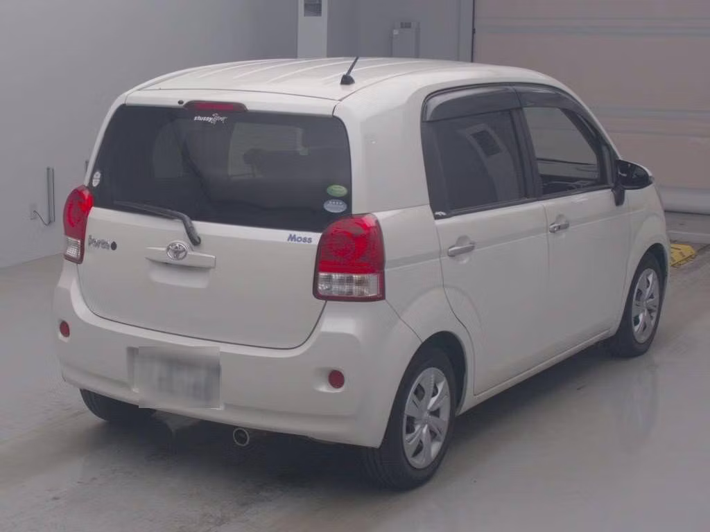 TOYOTA PORTE