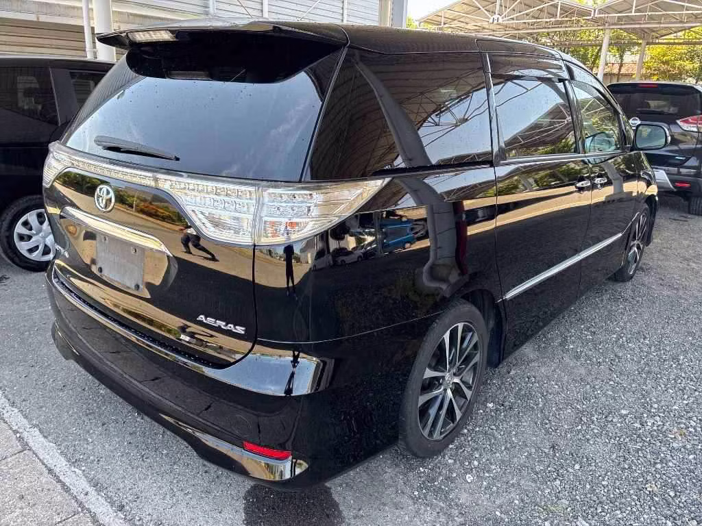 TOYOTA ESTIMA