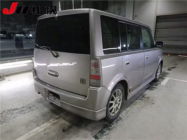 TOYOTA BB