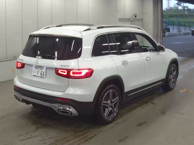 MERCEDES-BENZ GLB-CLASS