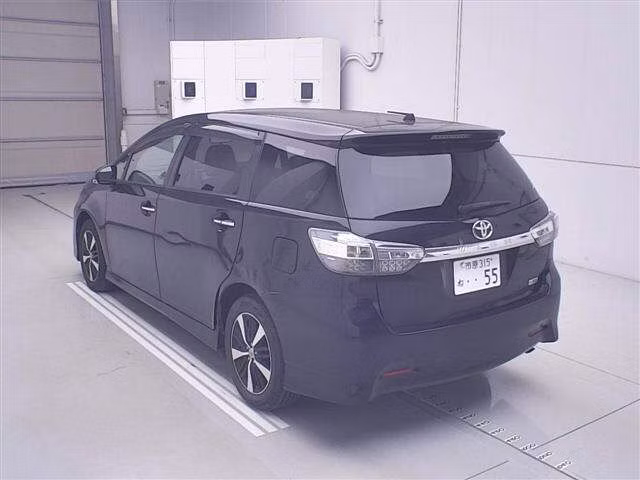 TOYOTA WISH
