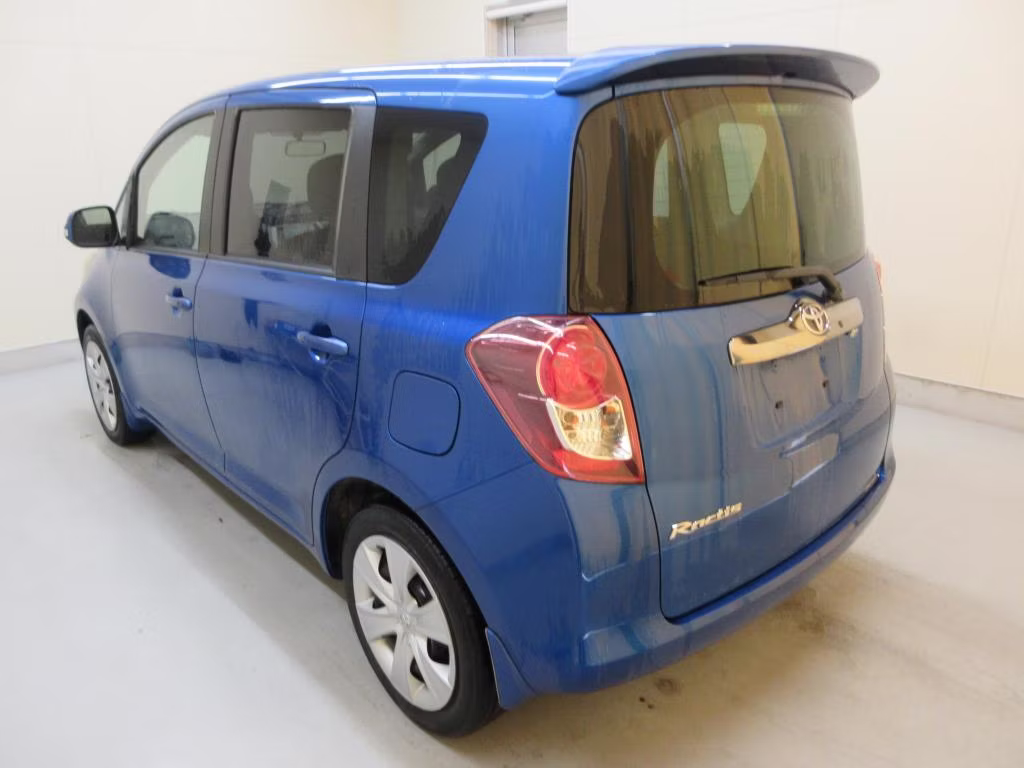 TOYOTA RACTIS