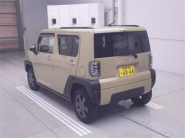 DAIHATSU TAFT