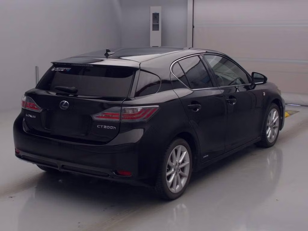 LEXUS CT200H