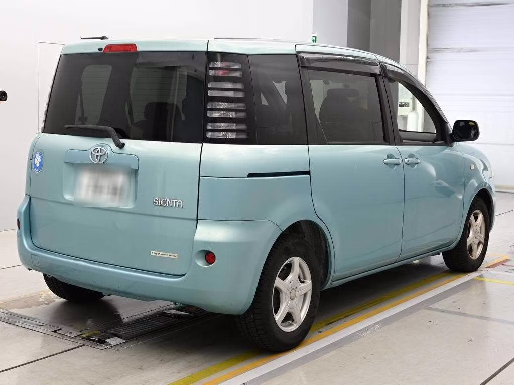 TOYOTA SIENTA