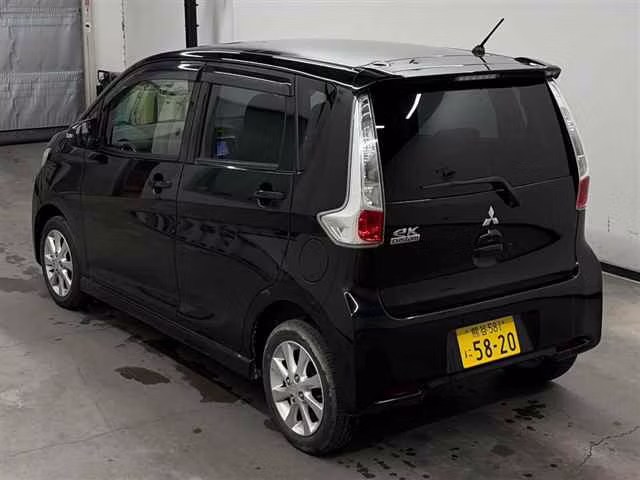 MITSUBISHI EK CUSTOM