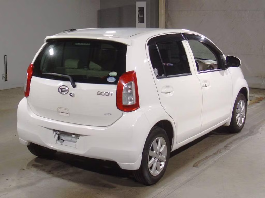 DAIHATSU BOON