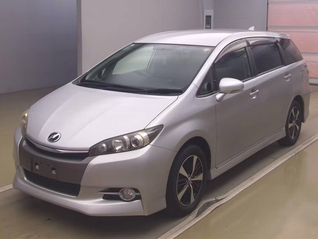 TOYOTA WISH