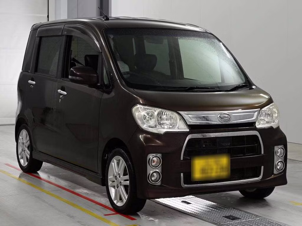 DAIHATSU TANTO EXE