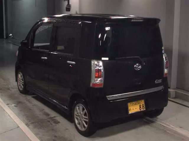 DAIHATSU TANTO EXE