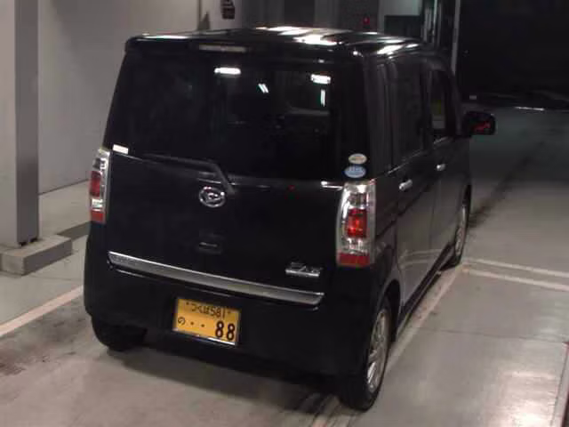 DAIHATSU TANTO EXE