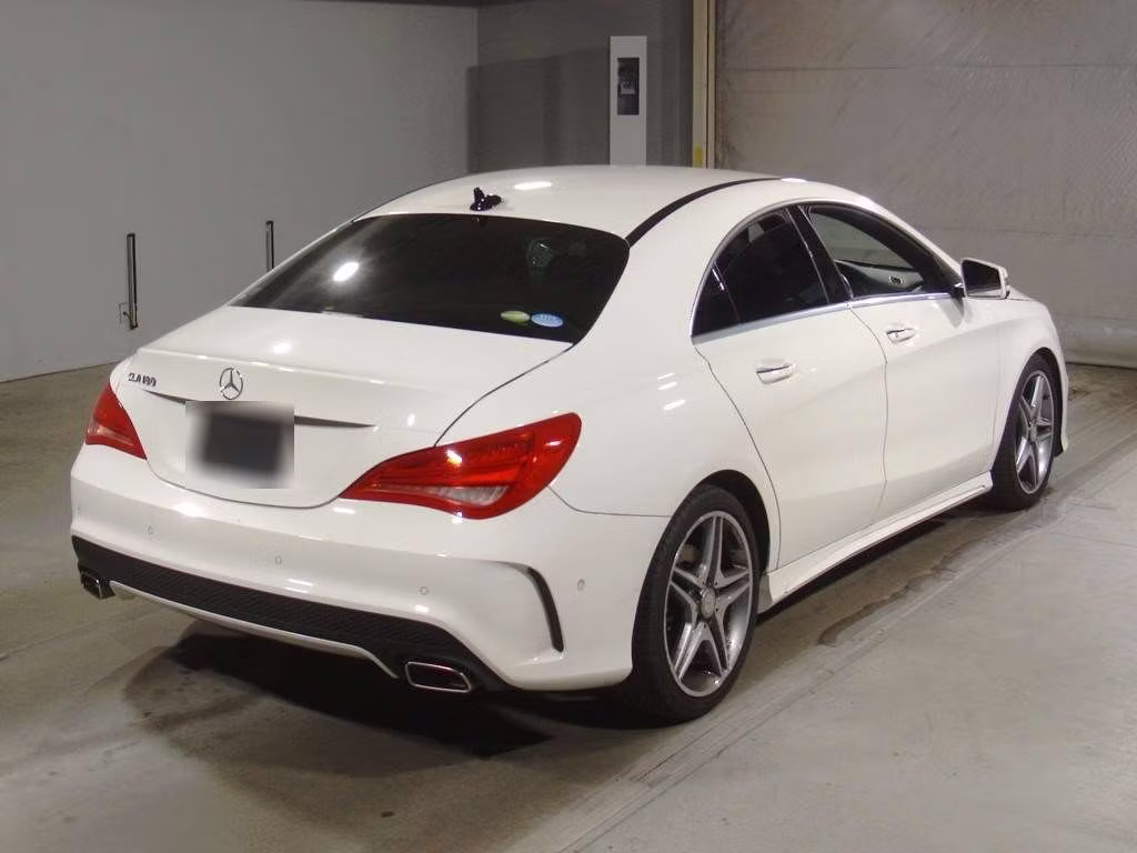 MERCEDES-BENZ CLA-CLASS