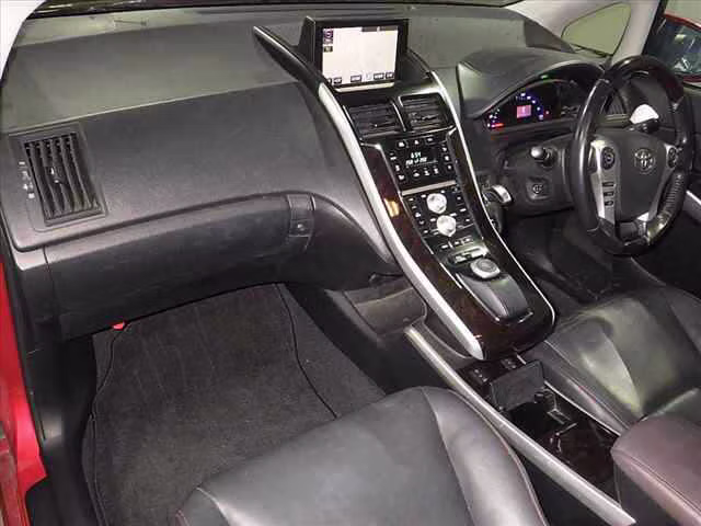 TOYOTA SAI