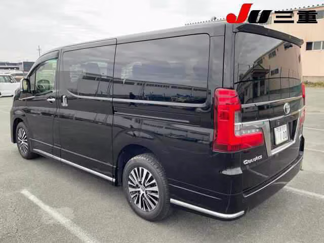 TOYOTA GRANACE