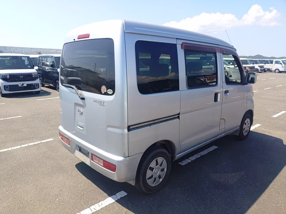 DAIHATSU HIJET