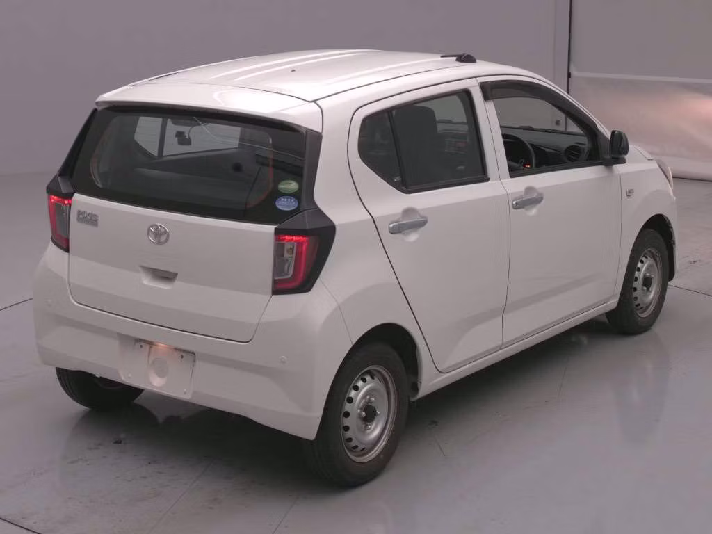 TOYOTA PIXIS EPOCH