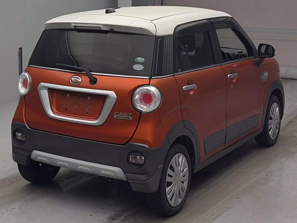DAIHATSU CAST