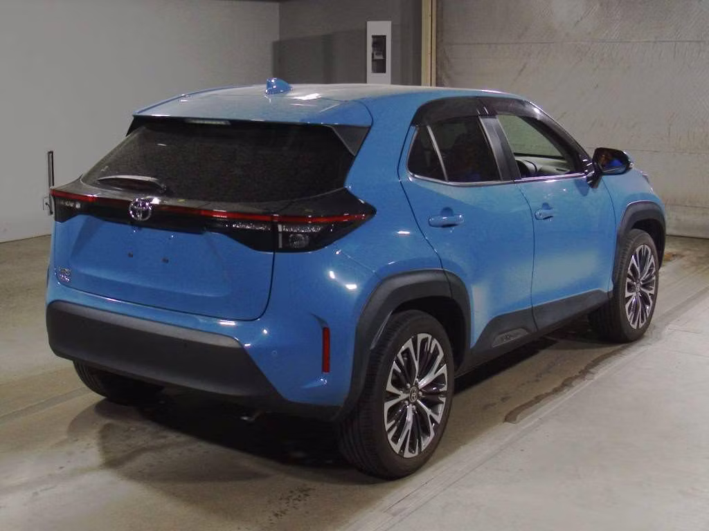 TOYOTA YARIS CROSS