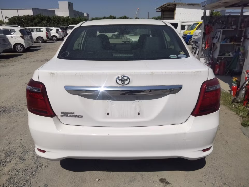 TOYOTA COROLLA AXIO