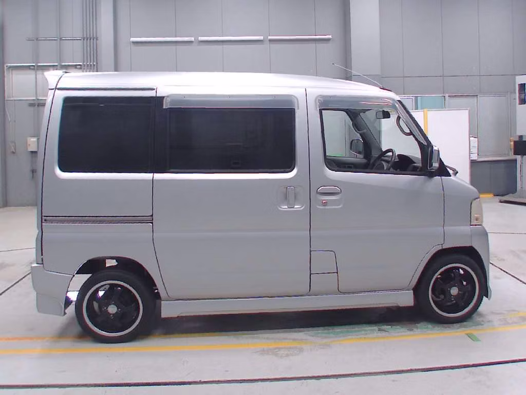 MITSUBISHI TOWN BOX