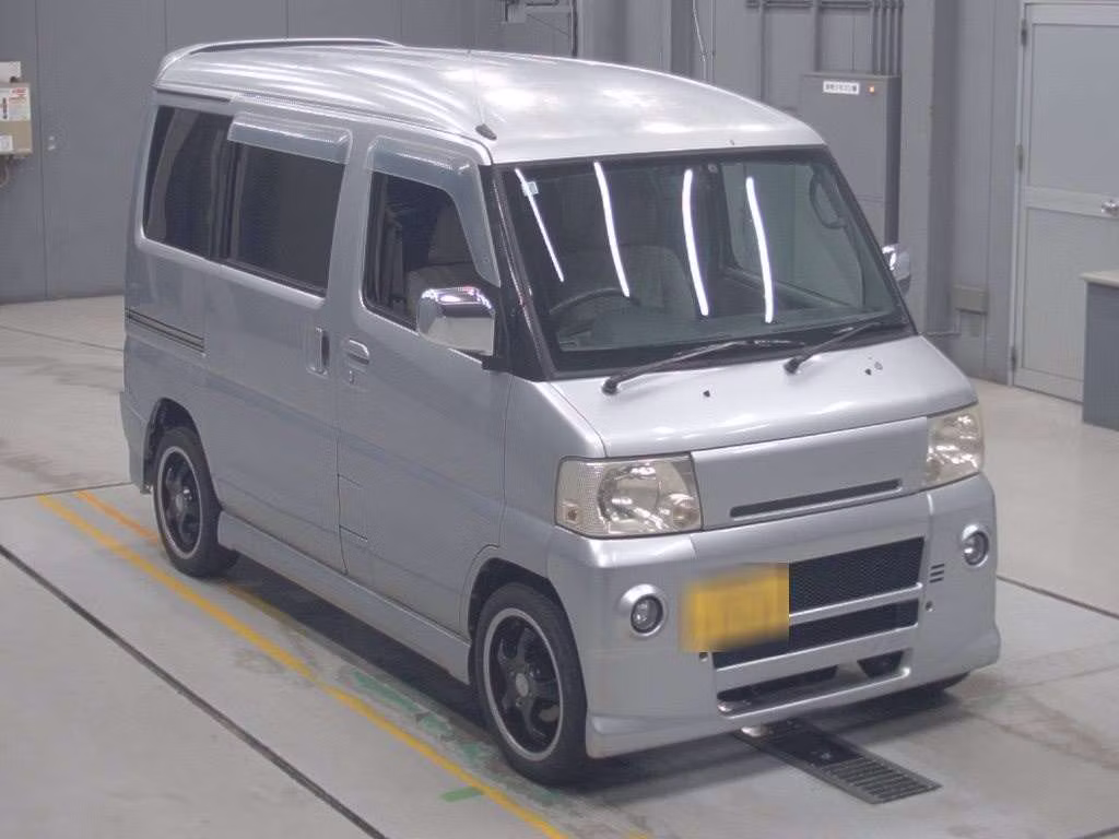 MITSUBISHI TOWN BOX