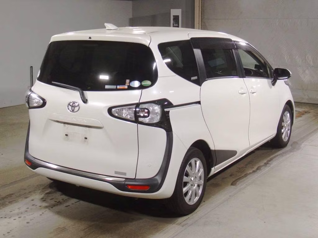 TOYOTA SIENTA