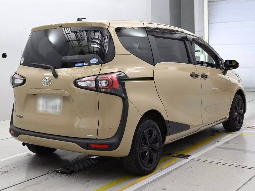 TOYOTA SIENTA