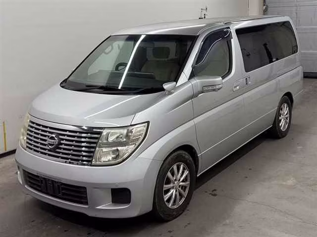 NISSAN ELGRAND