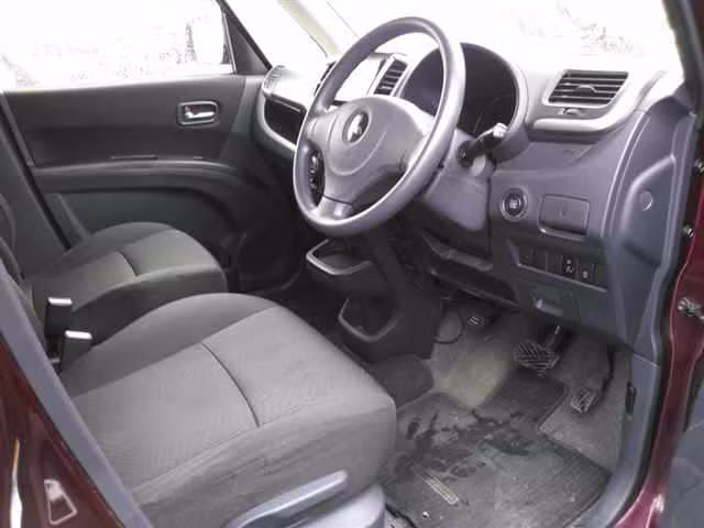 MITSUBISHI DELICA D:2