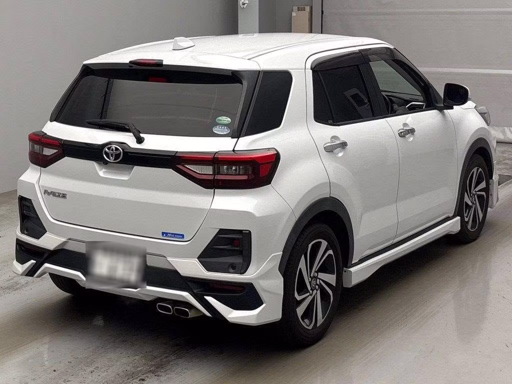 TOYOTA RAIZE