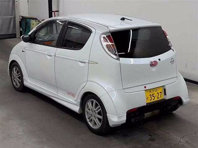 SUBARU R2