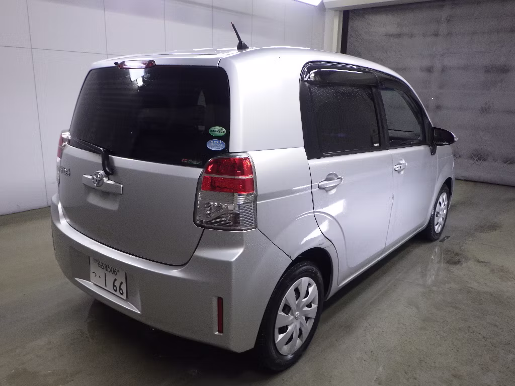 TOYOTA SPADE