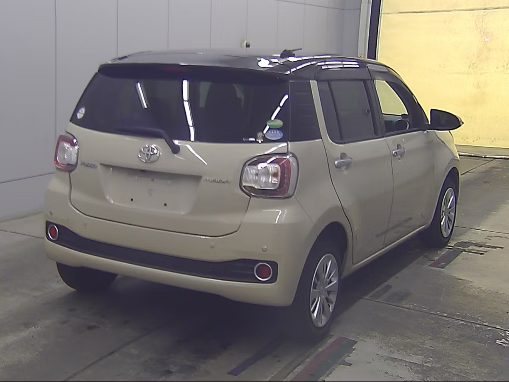 TOYOTA PASSO