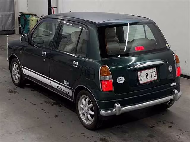 DAIHATSU MIRA GINO