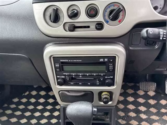 DAIHATSU MIRA GINO