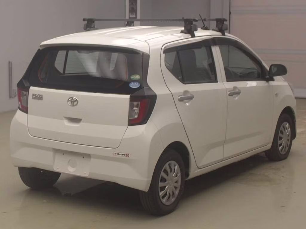 TOYOTA PIXIS EPOCH